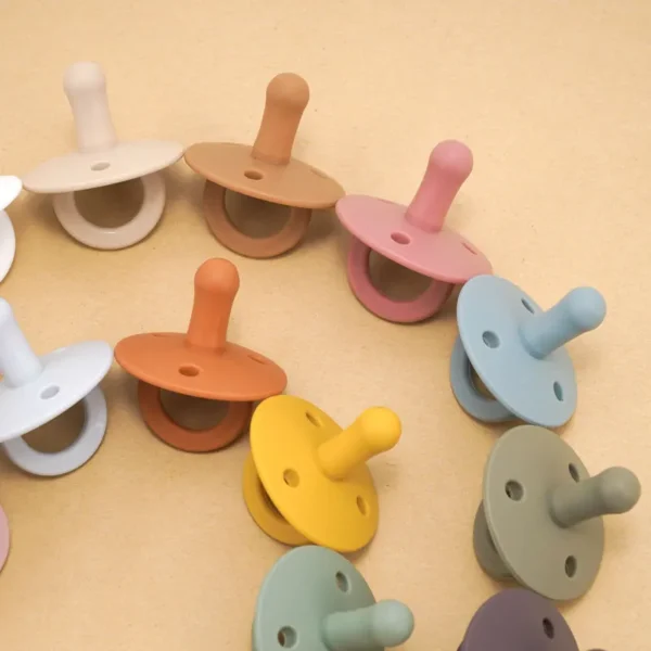 2PCS Silicone Baby Pacifier Food Grade Silicone Newborn Soother BPA Free Solid Color Dummies Silicone Nipple Baby Sutff - Image 4